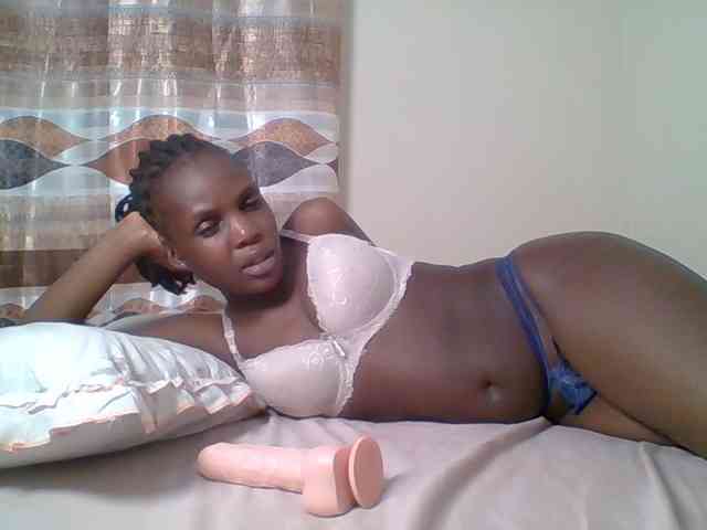 Hot-sexy-bitch webcam