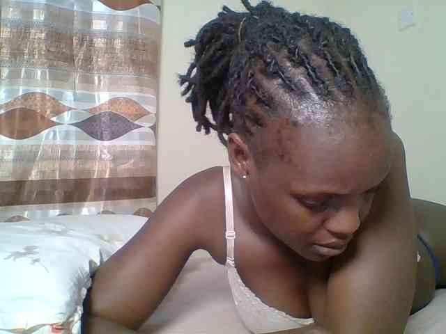 Hot-sexy-bitch webcam