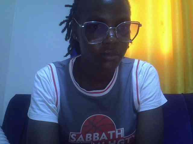 Hot-sexy-bitch webcam