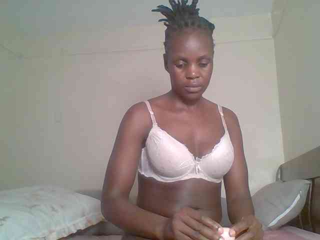 Hot-sexy-bitch webcam