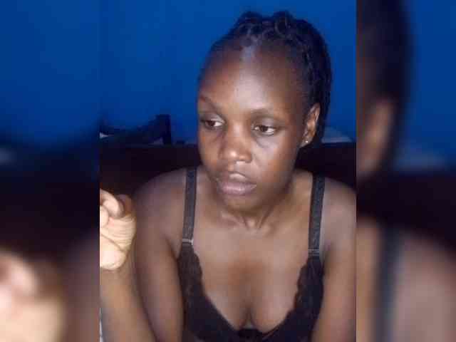 Hot-sexy-bitch webcam