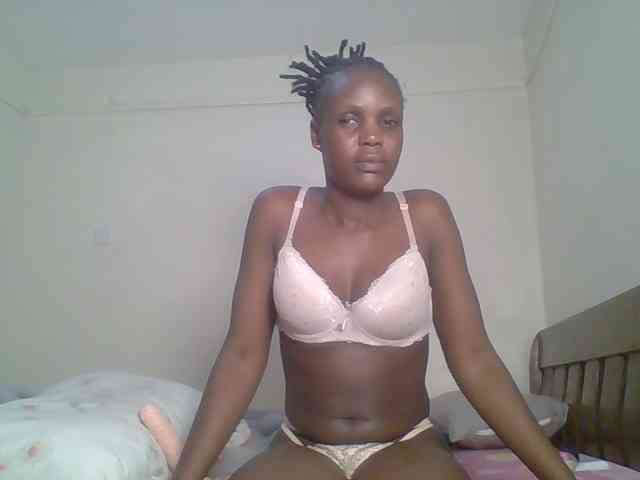 Hot-sexy-bitch webcam