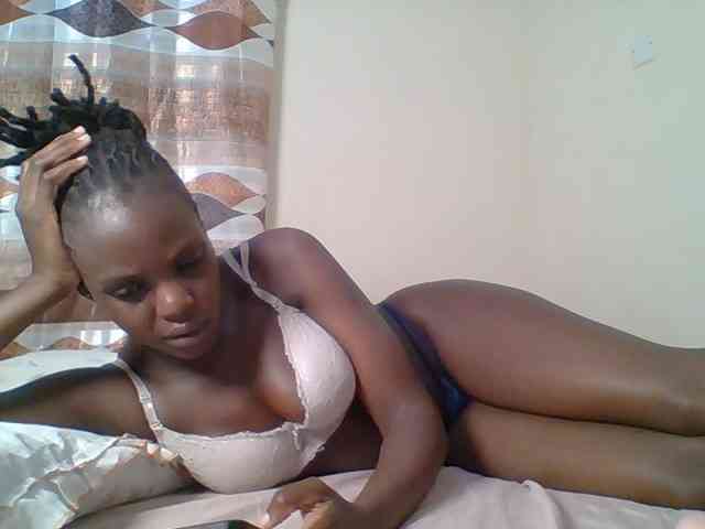 Hot-sexy-bitch webcam