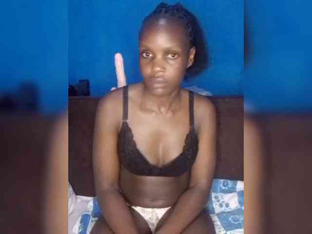 Hot-sexy-bitch webcam