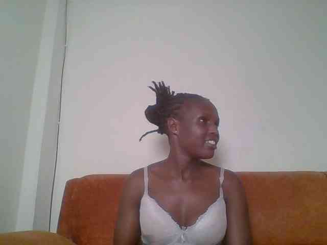 Hot-sexy-bitch webcam