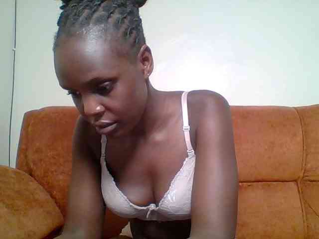 Hot-sexy-bitch webcam