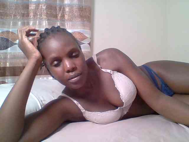 Hot-sexy-bitch webcam