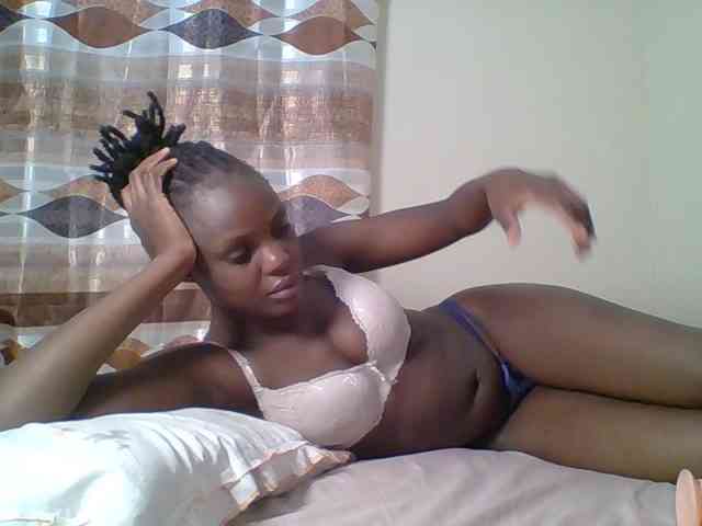 Hot-sexy-bitch webcam