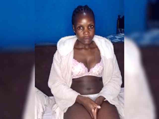 Hot-sexy-bitch webcam