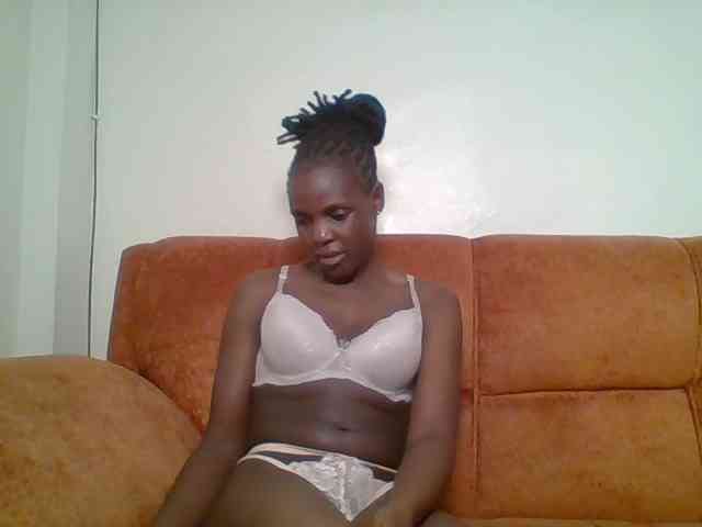 Hot-sexy-bitch webcam