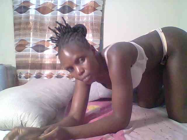 Hot-sexy-bitch webcam