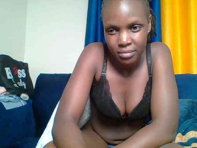 Hot-sexy-bitch webcam