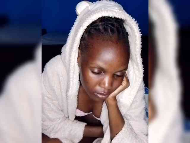 Hot-sexy-bitch webcam