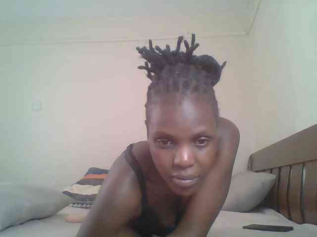 Hot-sexy-bitch webcam