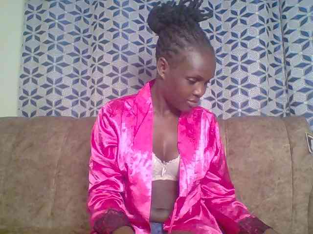 Hot-sexy-bitch webcam