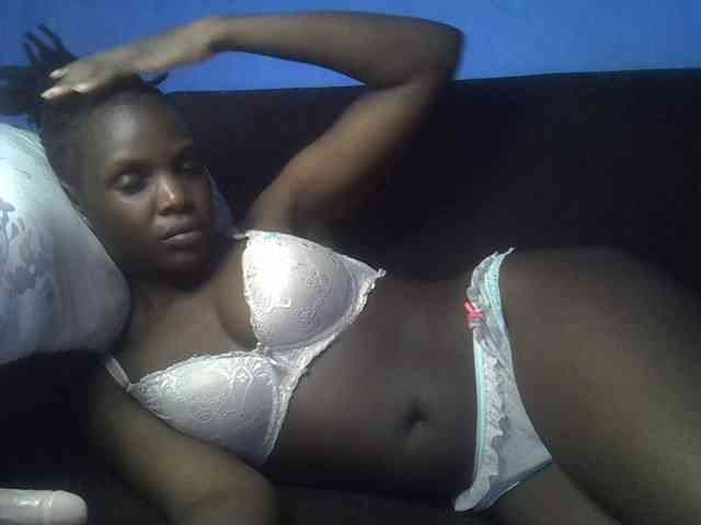 Hot-sexy-bitch webcam