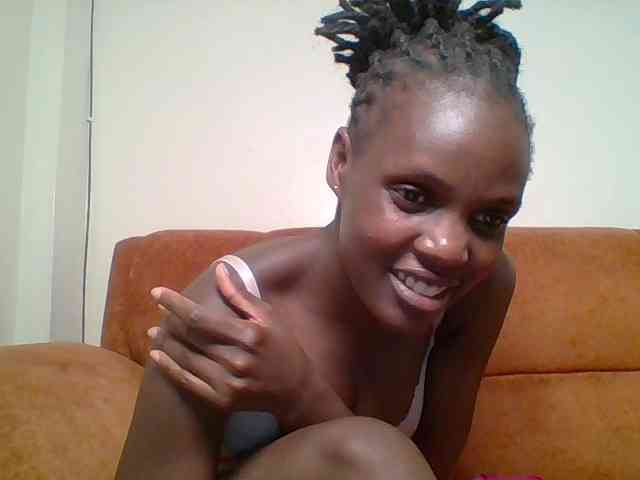 Hot-sexy-bitch webcam