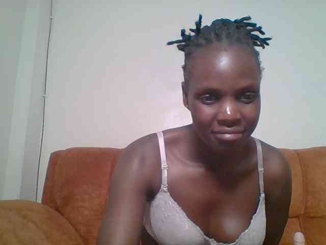 Hot-sexy-bitch webcam