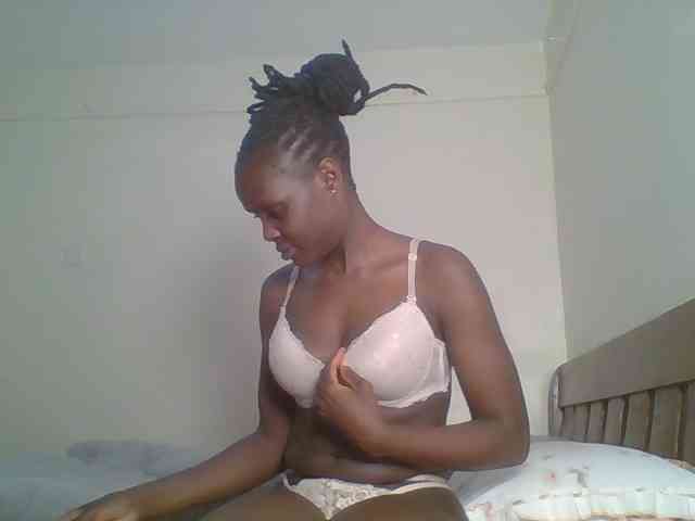 Hot-sexy-bitch webcam