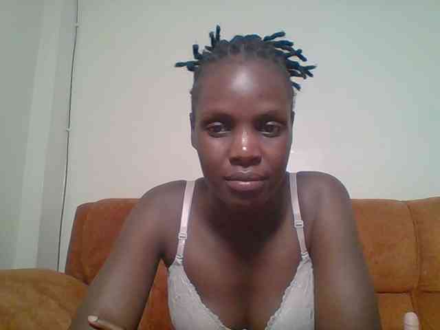 Hot-sexy-bitch webcam