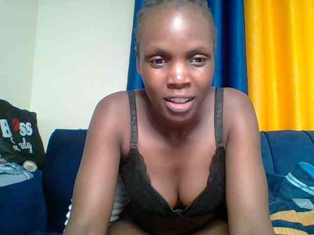 Hot-sexy-bitch webcam