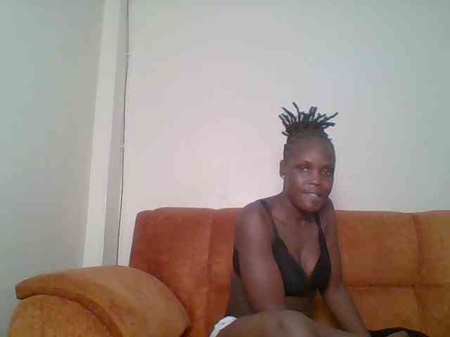 Hot-sexy-bitch webcam