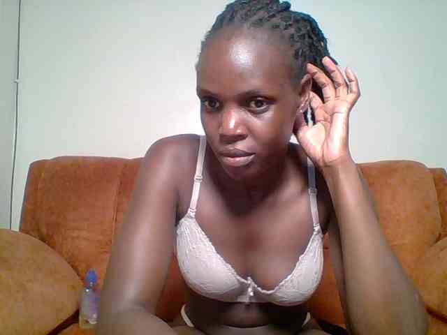 Hot-sexy-bitch webcam