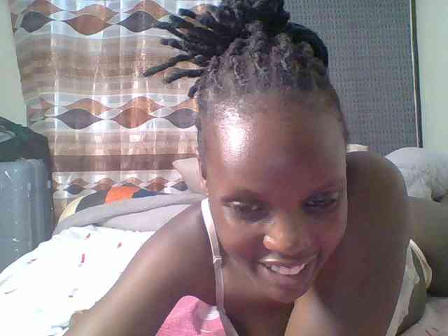 Hot-sexy-bitch webcam