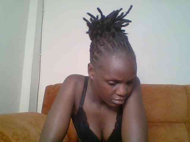 Hot-sexy-bitch webcam