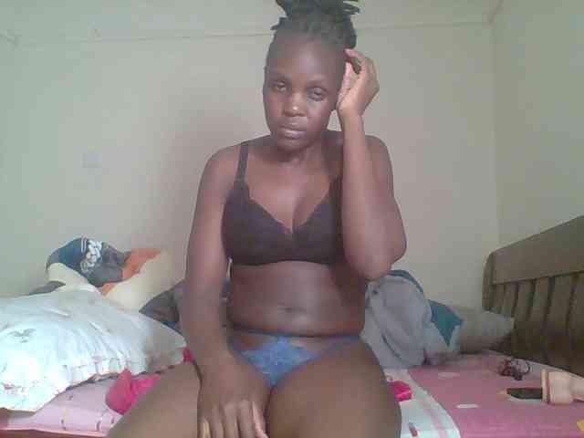 Hot-sexy-bitch webcam