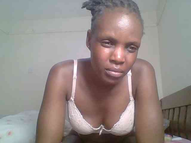 Hot-sexy-bitch webcam