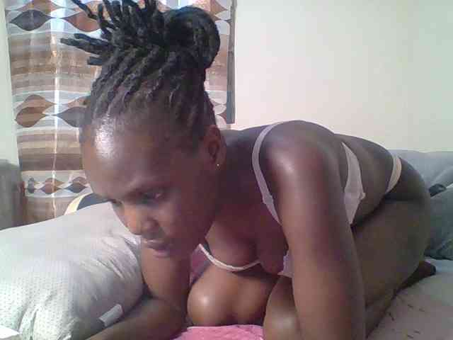 Hot-sexy-bitch webcam