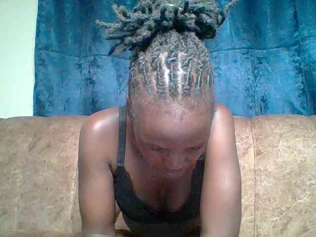 Hot-sexy-bitch webcam