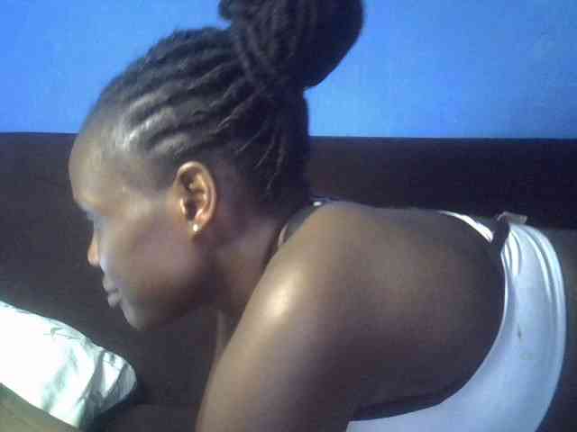 Hot-sexy-bitch webcam