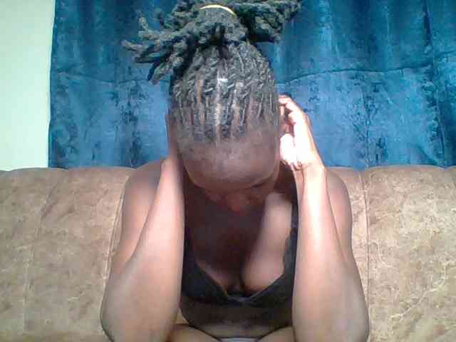 Hot-sexy-bitch webcam