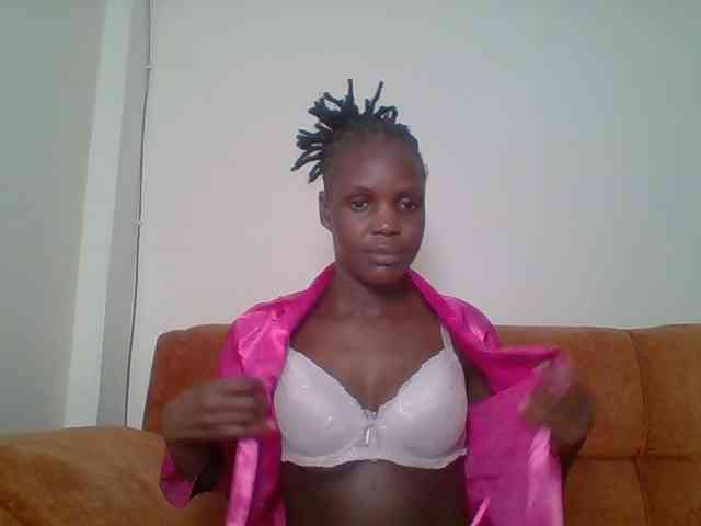 Hot-sexy-bitch webcam