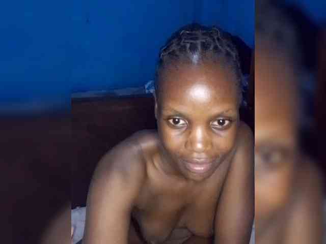 Hot-sexy-bitch webcam