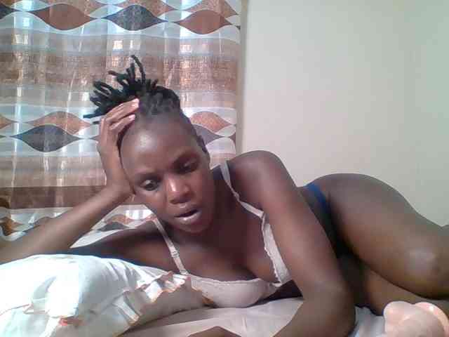 Hot-sexy-bitch webcam