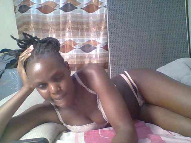 Hot-sexy-bitch webcam