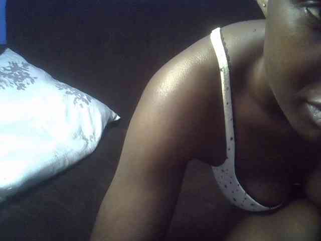 Hot-sexy-bitch Live Webcam on BongaCams