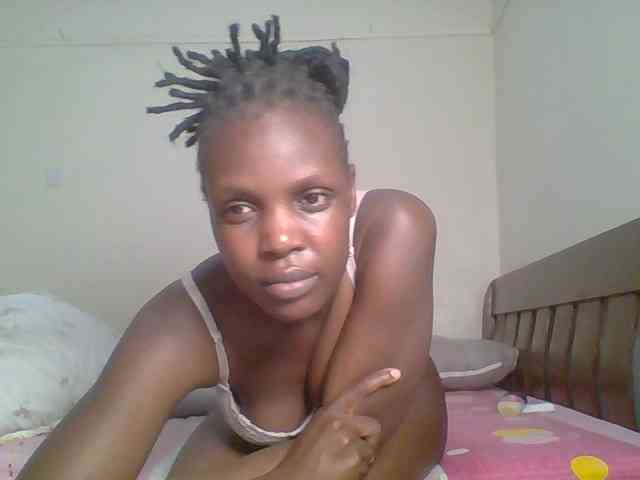 Hot-sexy-bitch webcam