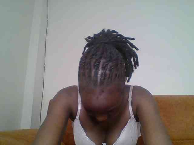 Hot-sexy-bitch webcam