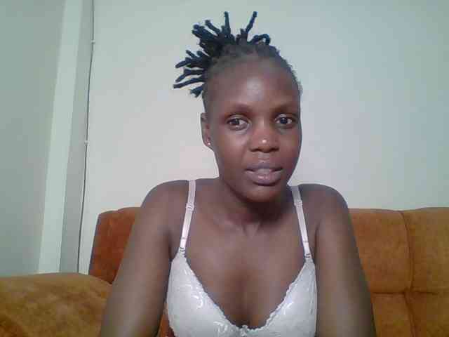 Hot-sexy-bitch webcam