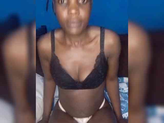 Hot-sexy-bitch webcam