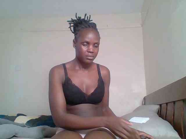 Hot-sexy-bitch webcam