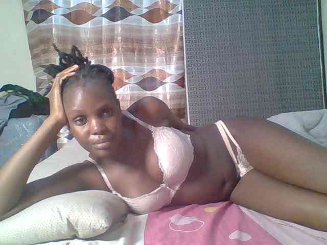 Hot-sexy-bitch webcam