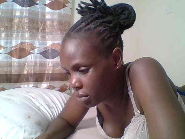 Hot-sexy-bitch webcam