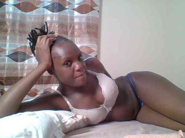 Hot-sexy-bitch webcam