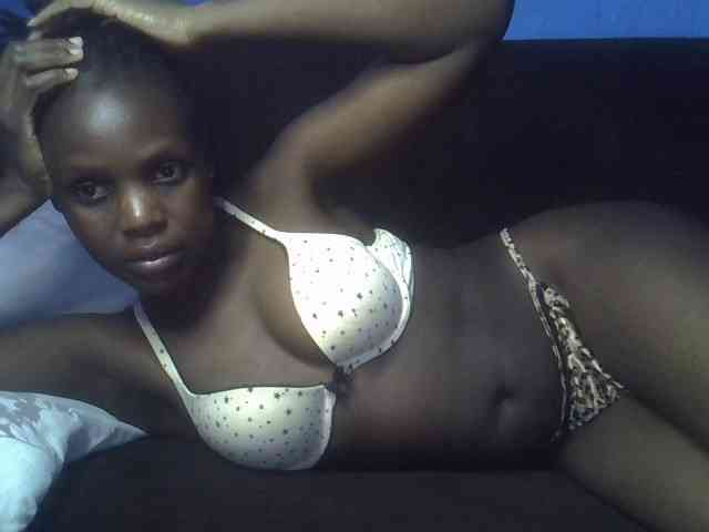 Hot-sexy-bitch webcam