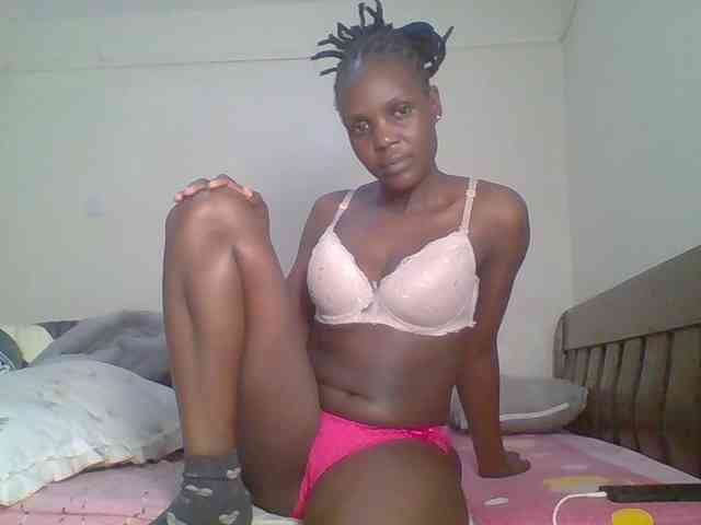 Hot-sexy-bitch webcam